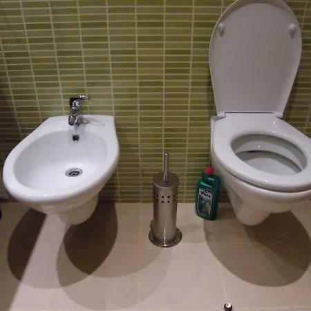 Appartamento Luxurious First Floor With Balconies Overlooking Pool And Gardens. *