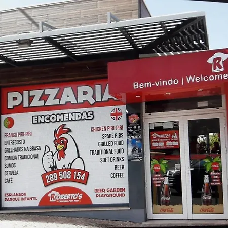 Appartamento Luxurious First Floor With Balconies Overlooking Pool And Gardens. *