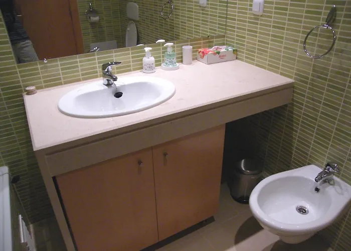 Апартаменты Luxurious First Floor With Balconies Overlooking Pool And Gardens. *